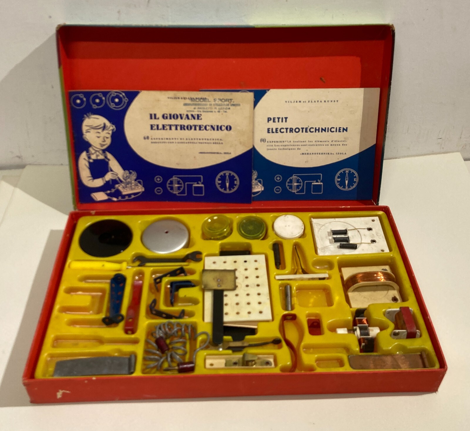 Giochi Scientifici Per Ragazzi: Il Giovane Elettrotecnico Elettricità E Magnetismo