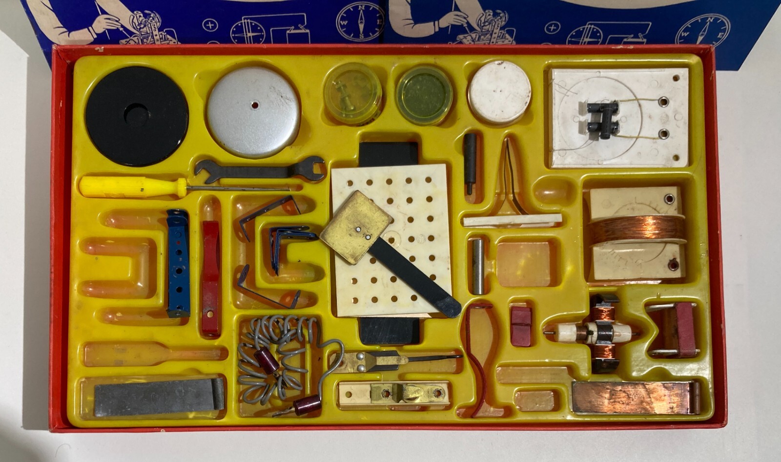 Giochi Scientifici Per Ragazzi: Il Giovane Elettrotecnico Elettricità E Magnetismo