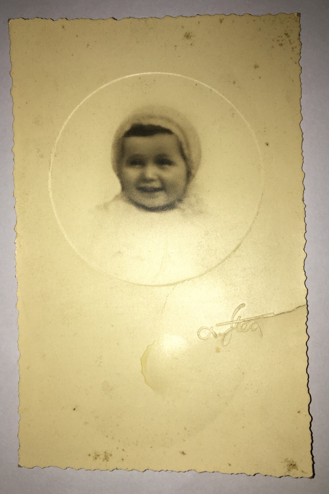 Puglia, Bari. Ritratto Fotografico Di Bimba. Fotografo Stea