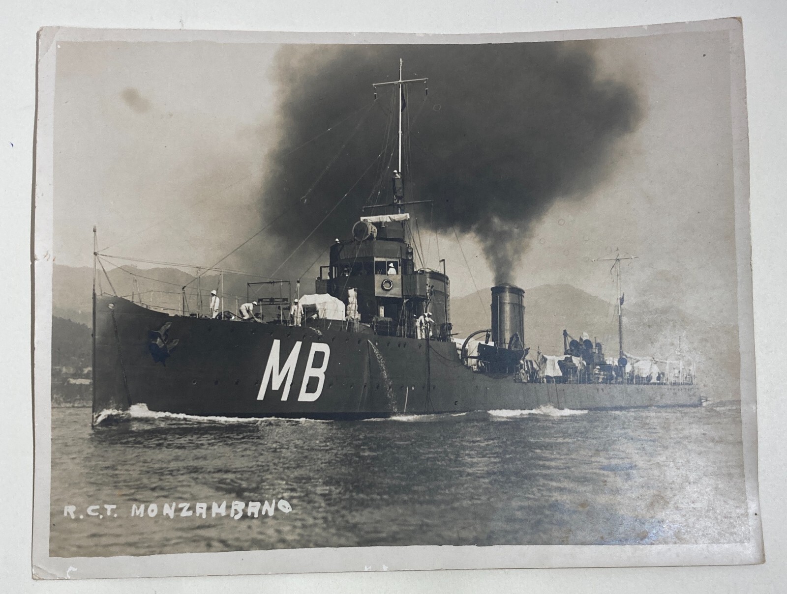 Militaria   Marina Militare   Antica Fotografia   Cacciatorpediniere Monzambano   La Spezia