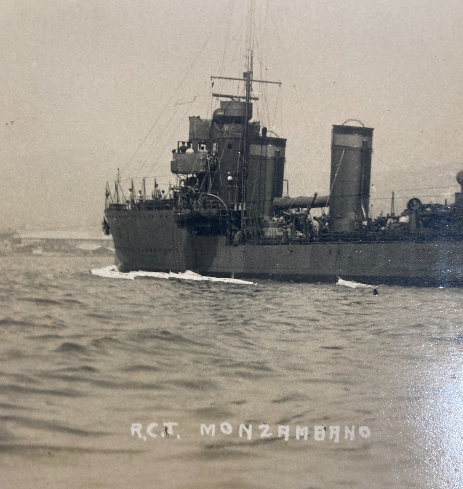 Militaria, Marina Militare, Antica Fotografia Del Cacciatorpediniere Monzambano