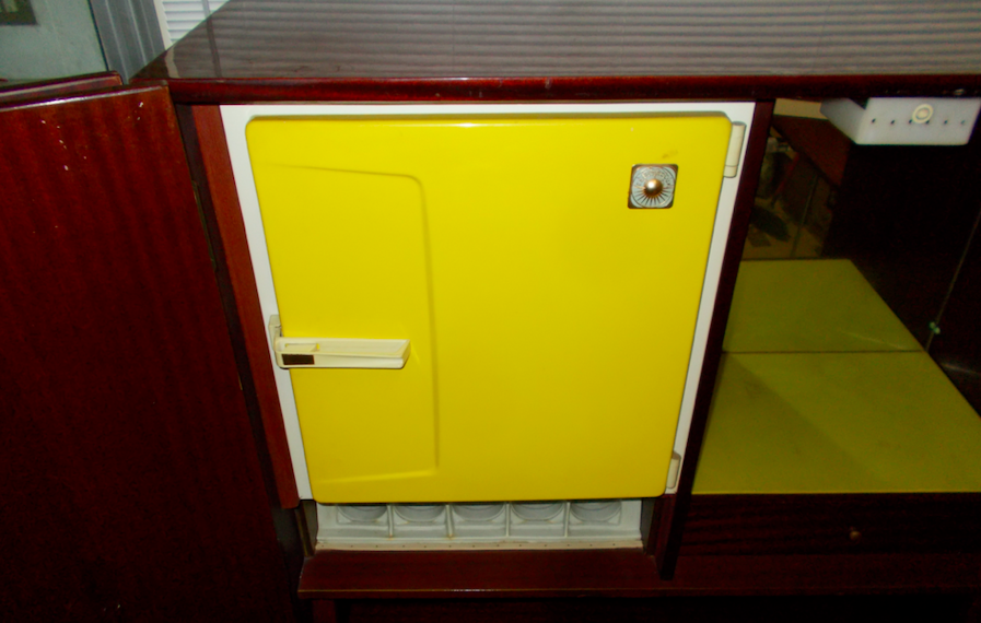 Design Del '900: Mobile Cucina Multiuso Con Frigo   Era Ponti   RB