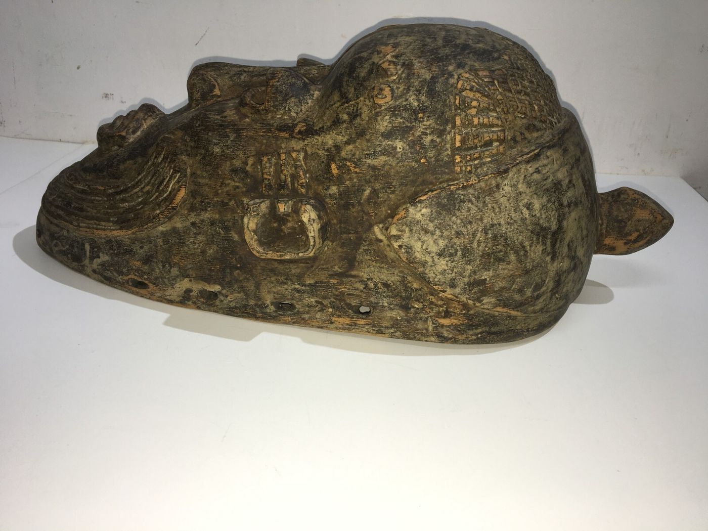 Maschera Africana In Scultura Lignea (arte Tribale)