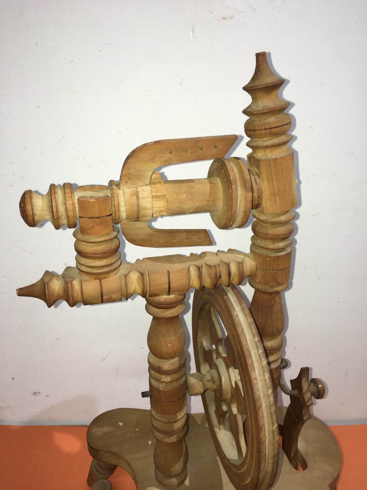 Arte Popolare, Folklore, Tessuti, Filatura: Antico Arcolaio In Legno Decorativo