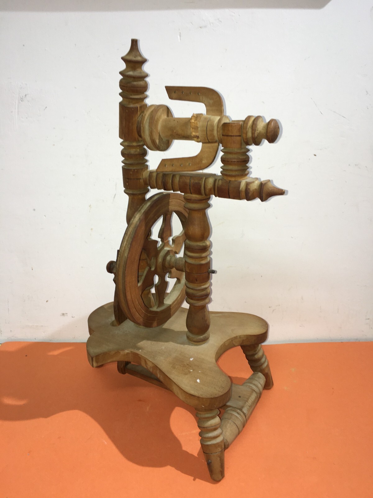 Arte Popolare, Folklore, Tessuti, Filatura: Antico Arcolaio In Legno Decorativo