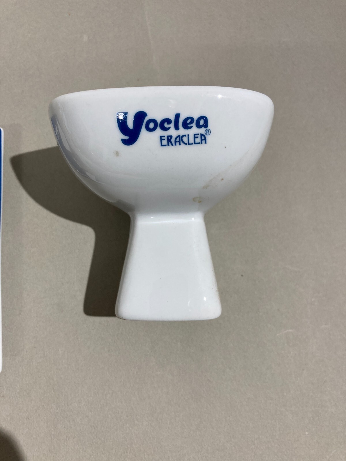 Soprammobile Da Collezione Yoclea   Eraclea: Porcellana Pubblicitaria