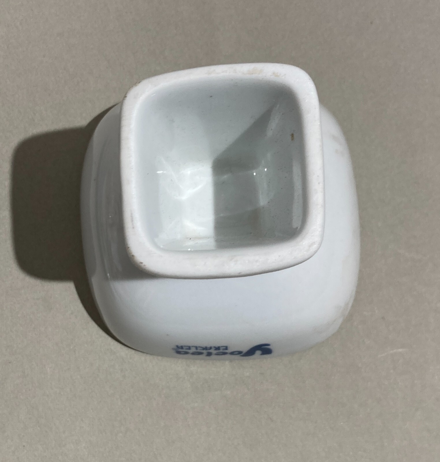 Soprammobile Da Collezione Yoclea   Eraclea: Porcellana Pubblicitaria