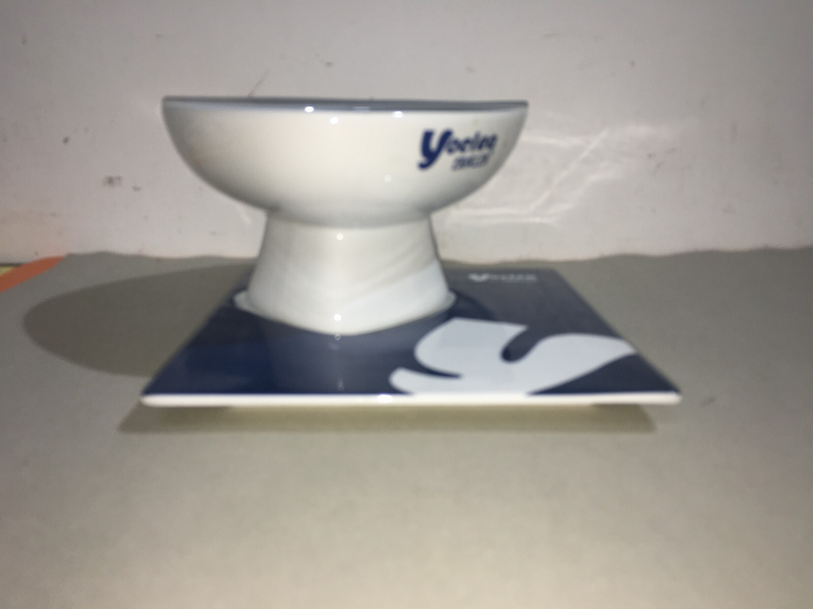 Yoclea Eraclea, Porcellana Pubblicitaria: Grande Tazza Con Piatto Da Collezione