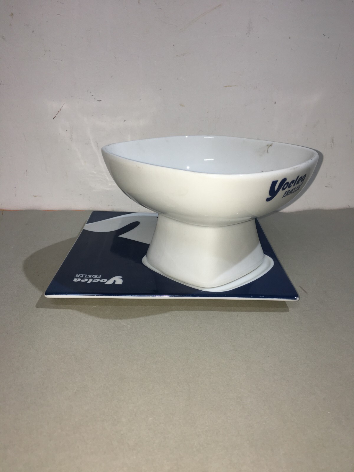 Yoclea Eraclea, Porcellana Pubblicitaria: Grande Tazza Con Piatto Da Collezione