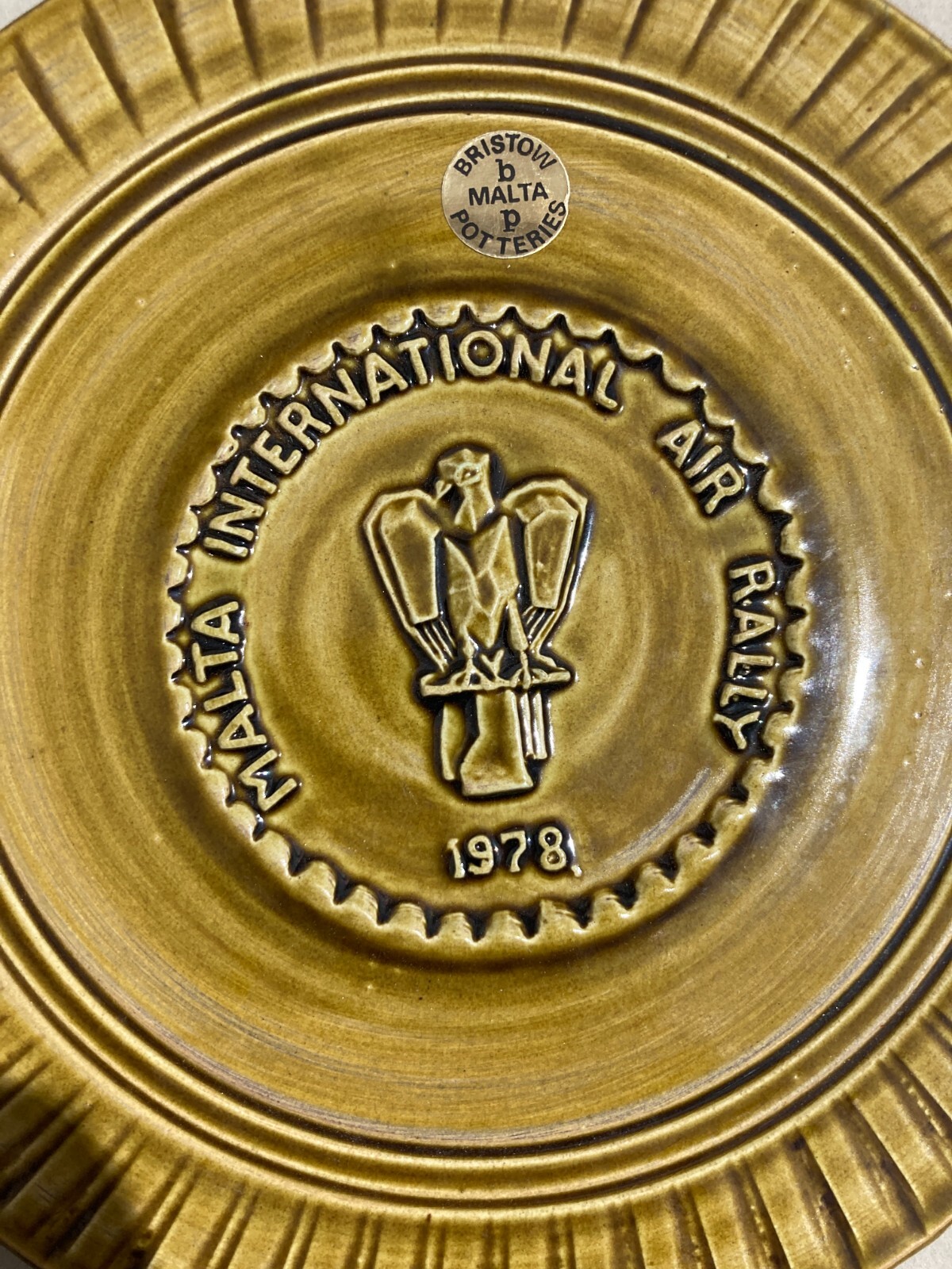Piatto In Ceramica Pubblicitaria   Malta International Air Rally   1978