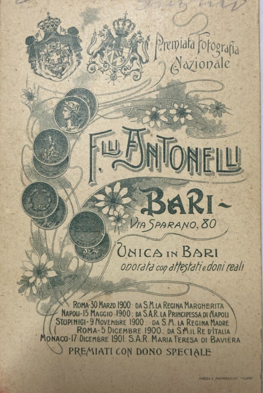 Puglia, Bari: Antica Fotografia Dei Fratelli Antonelli. Ritratto d'Epoca E Araldica