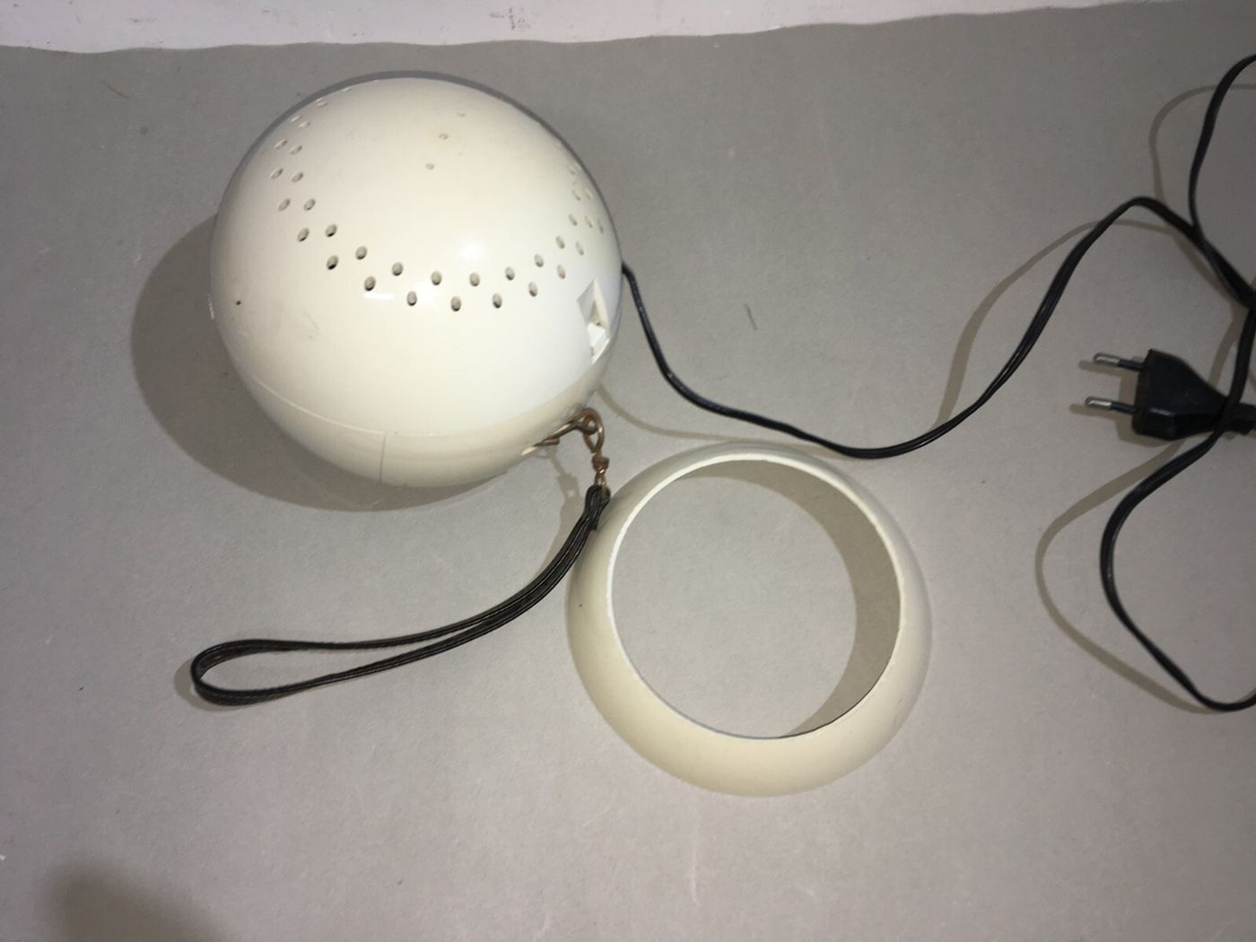 Radio Lesa Space Ball, Design Space Age Anni '70
