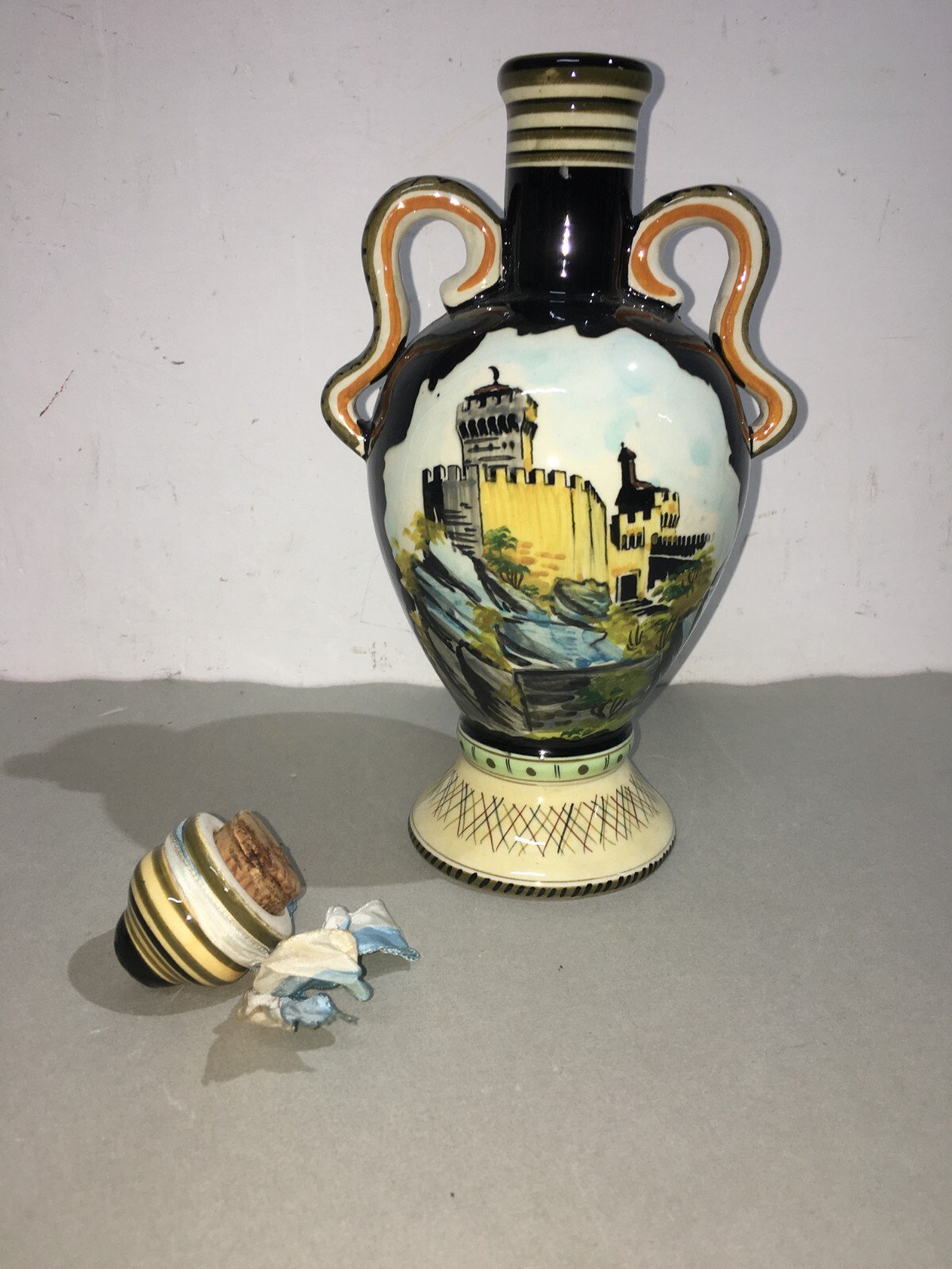 Bottiglia Decorata In Ceramica Marmaca, San Marino