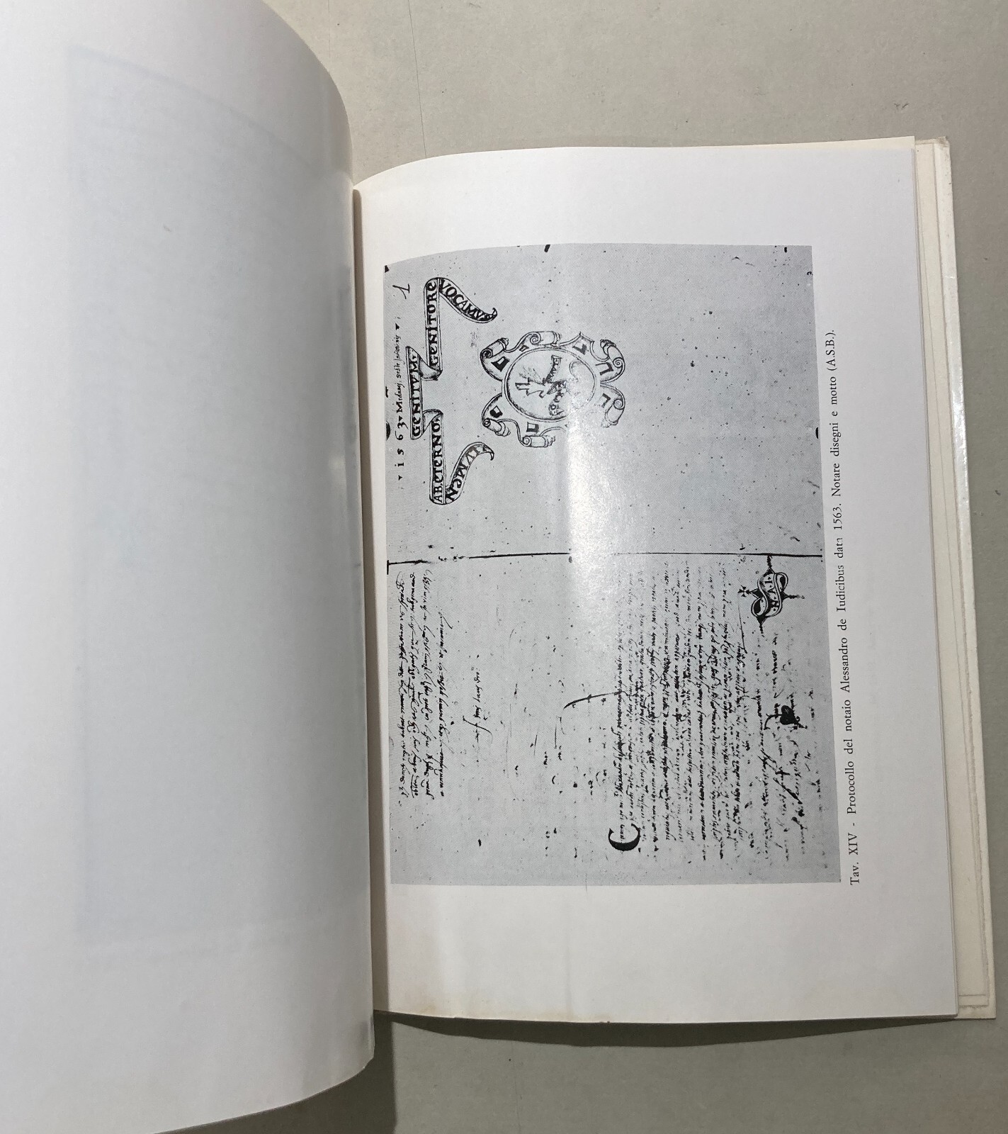 I Notai Di Terra Di Bari: Testimonianze Per La Storia Del Notariato   Vito Tangorra   1977