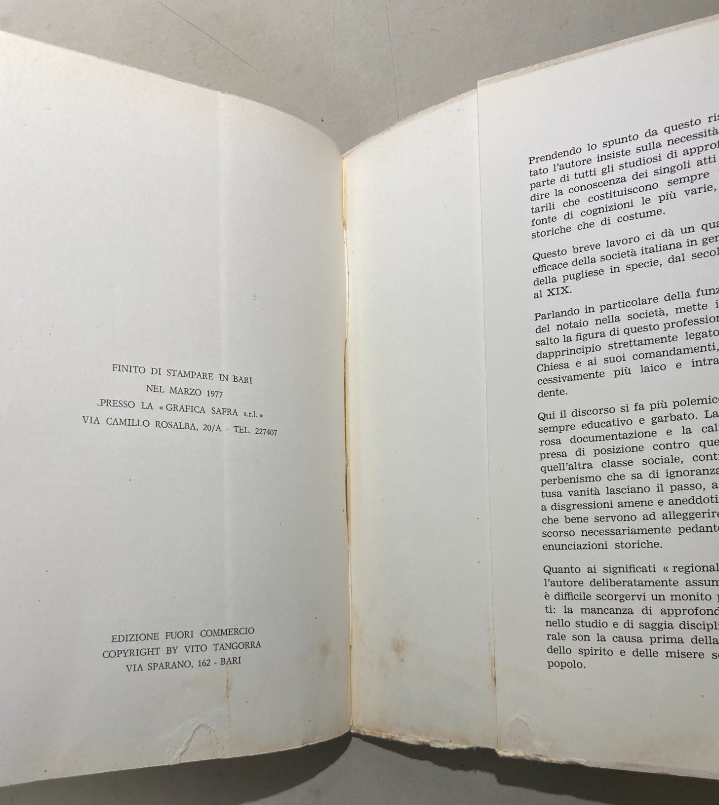I Notai Di Terra Di Bari: Testimonianze Per La Storia Del Notariato   Vito Tangorra   1977