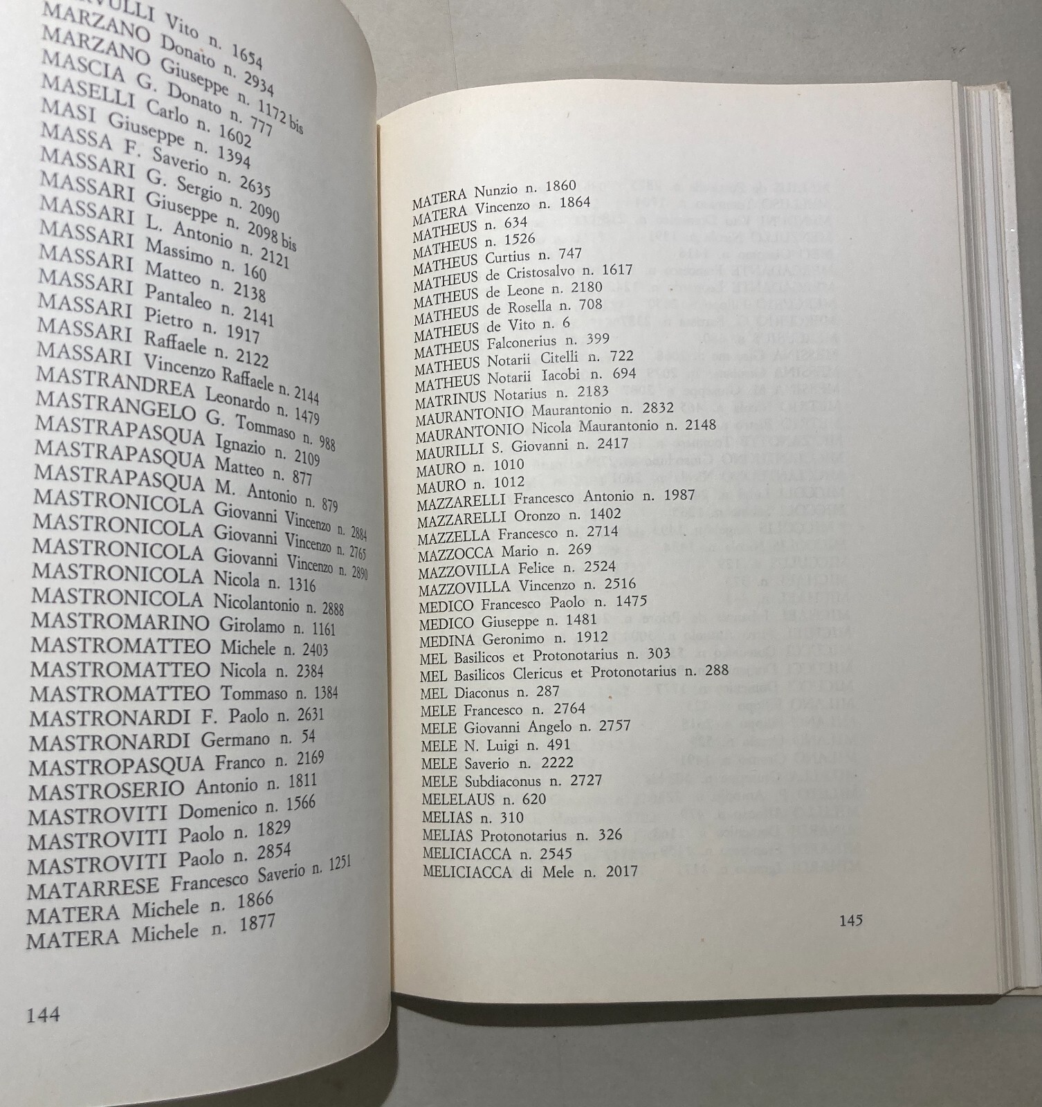 I Notai Di Terra Di Bari: Testimonianze Per La Storia Del Notariato   Vito Tangorra   1977