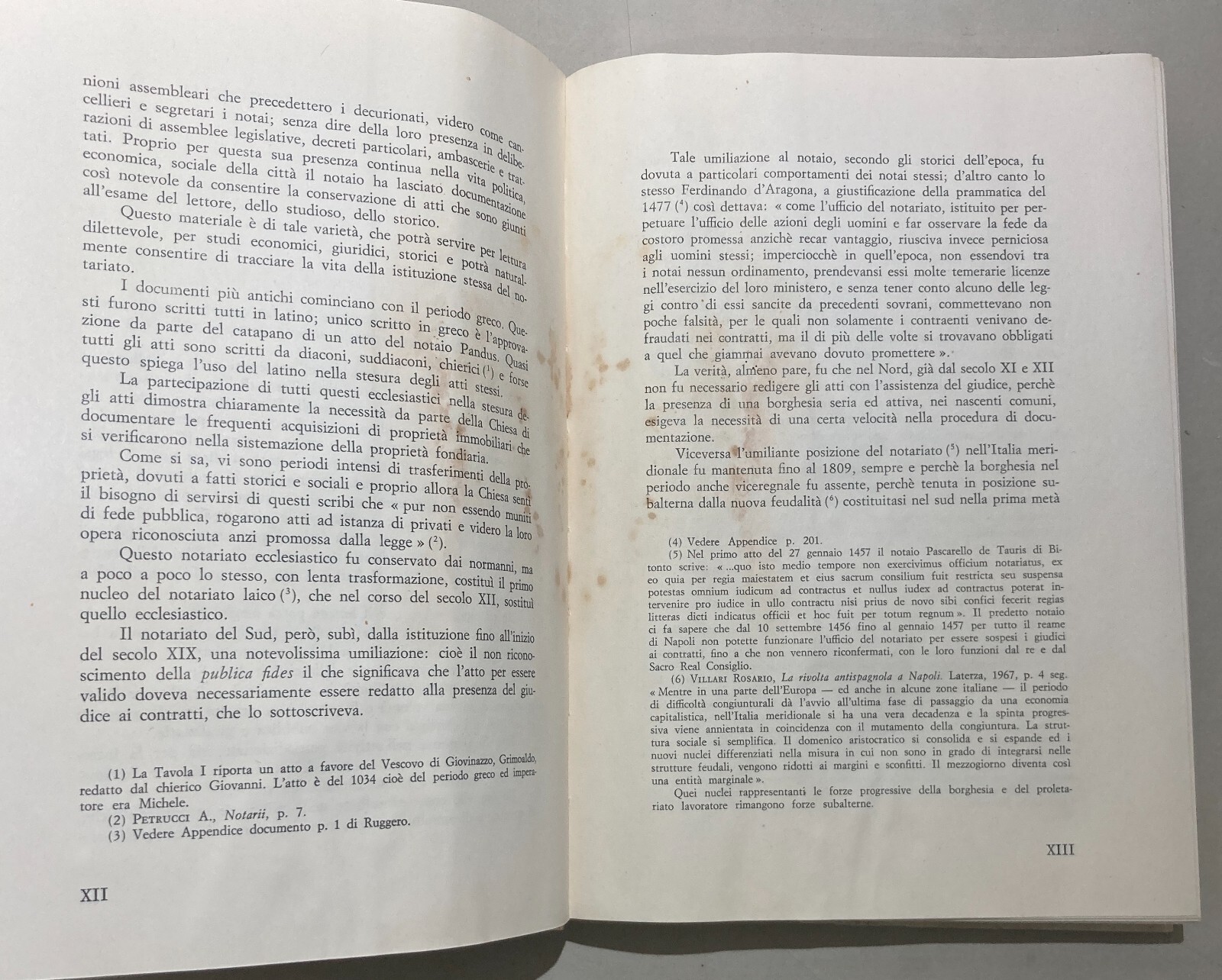 I Notai Di Terra Di Bari: Testimonianze Per La Storia Del Notariato   Vito Tangorra   1977