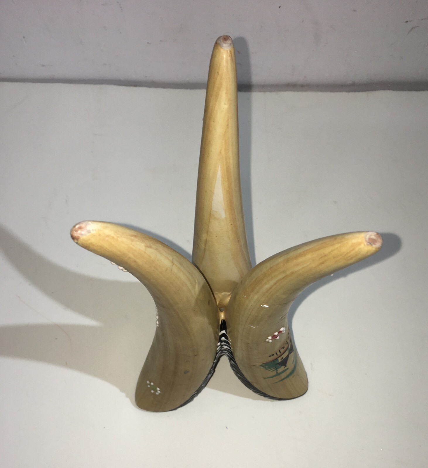 Puglia, Alberobello: Trulli, Decorativo Soprammobile In Ceramica Da Collezione