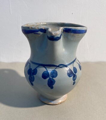 Ceramica Popolare Abruzzese. Antico Boccale Da Vino Per La Tavola E La Cucina