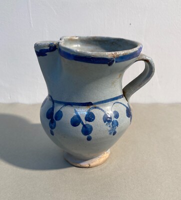 Ceramica Popolare Abruzzese. Antico Boccale Da Vino Per La Tavola E La Cucina