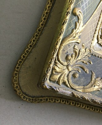 Cornice Decorativa Con Rilievi E Dorature Per Opere d'Arte