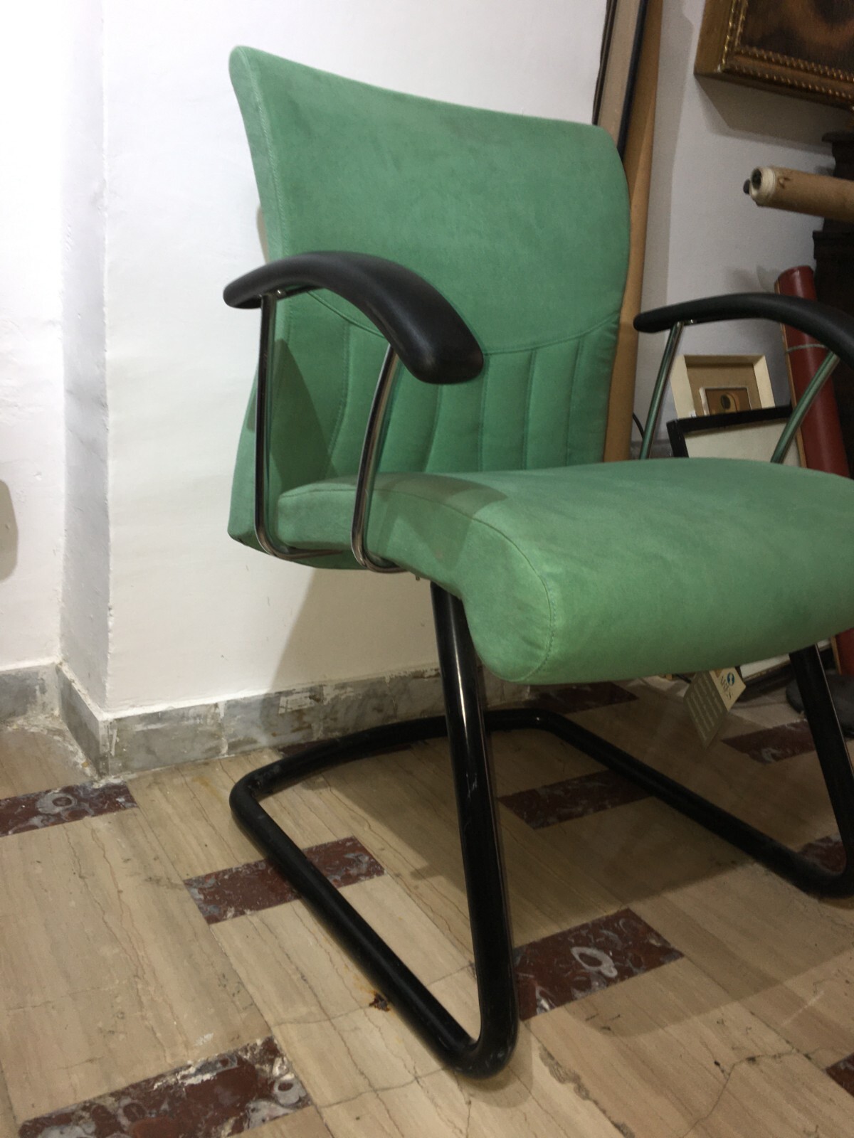 Modernariato, Design, Decorativo Complemento d'Arredo: Poltrona Ares