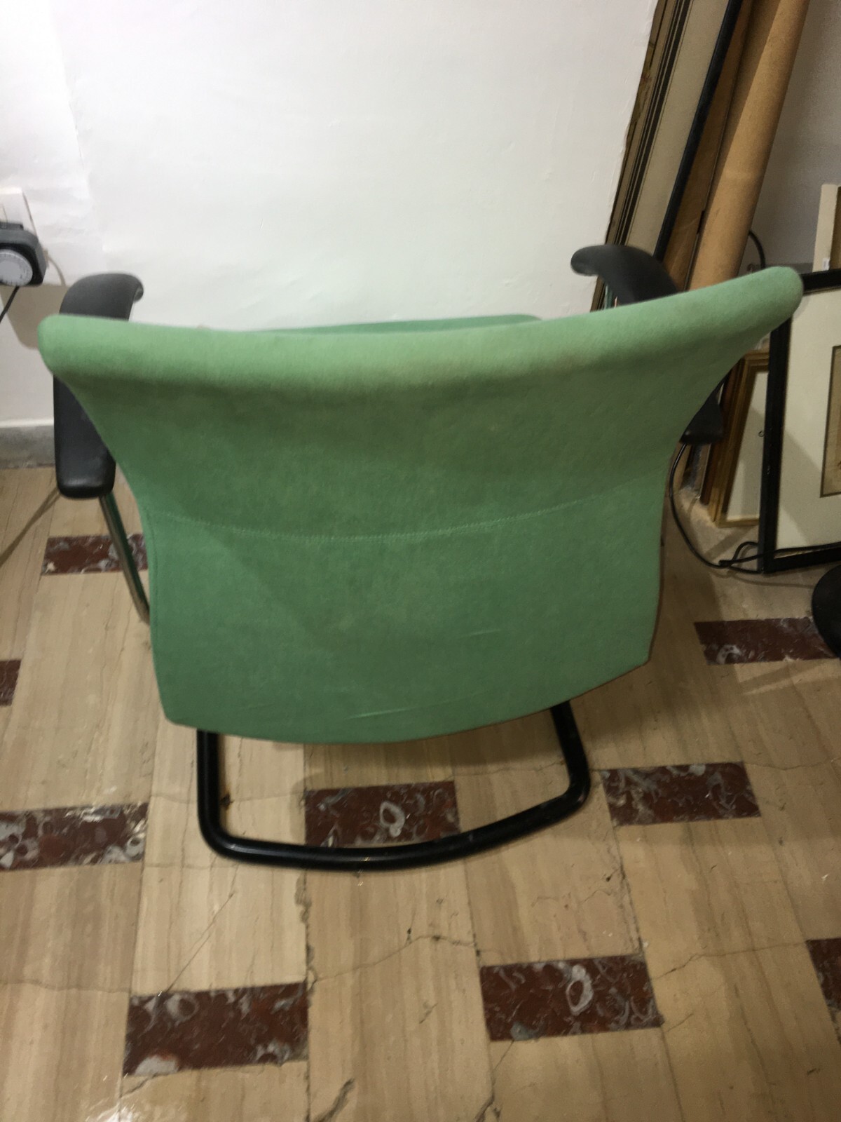 Modernariato, Design, Decorativo Complemento d'Arredo: Poltrona Ares