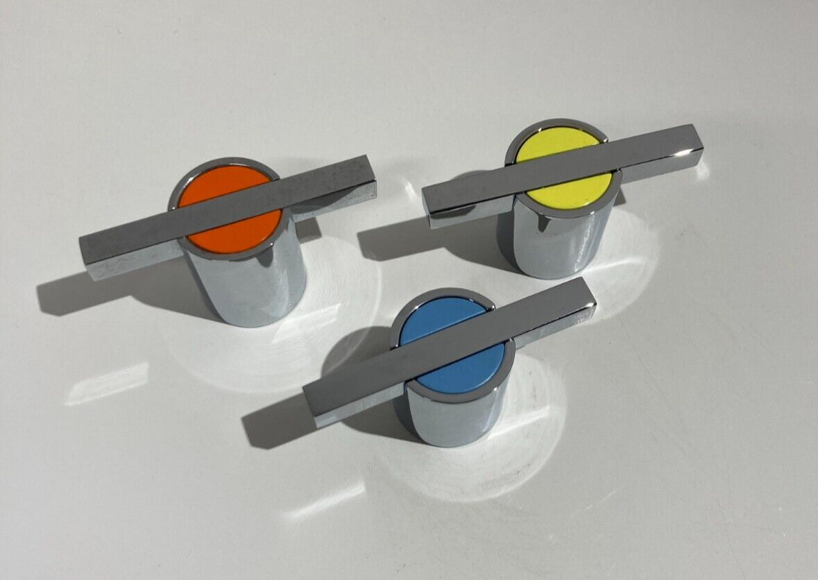 Modernariato, Design: Supporti Per Abiti O Asciugamani Decorativi