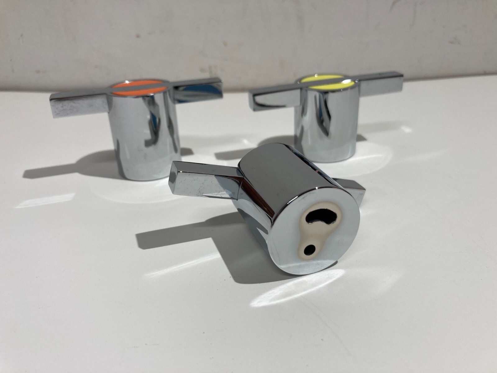 Modernariato, Design: Supporti Per Abiti O Asciugamani Decorativi