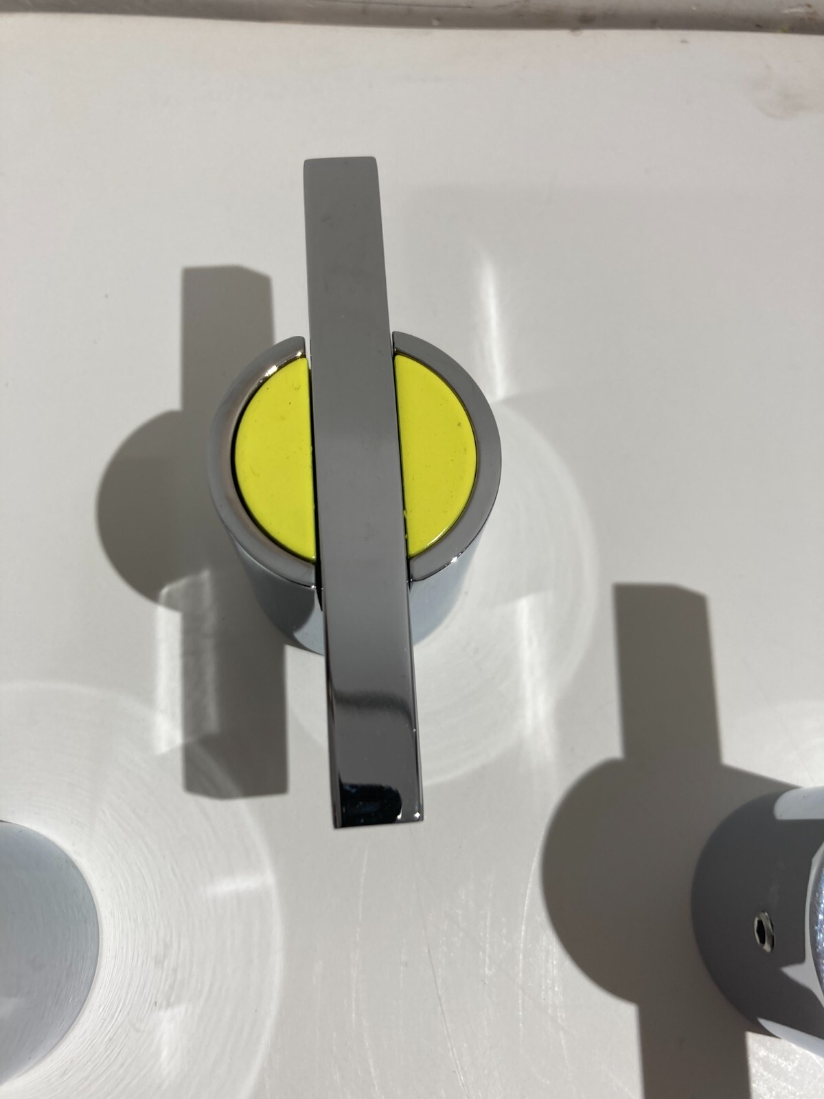 Modernariato, Design: Supporti Per Abiti O Asciugamani Decorativi