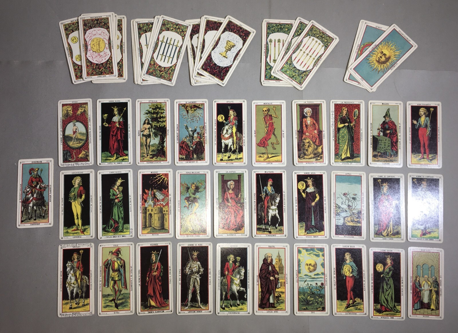 Carte Da Gioco Artistiche, Tarocchi Ed Esoterismo
