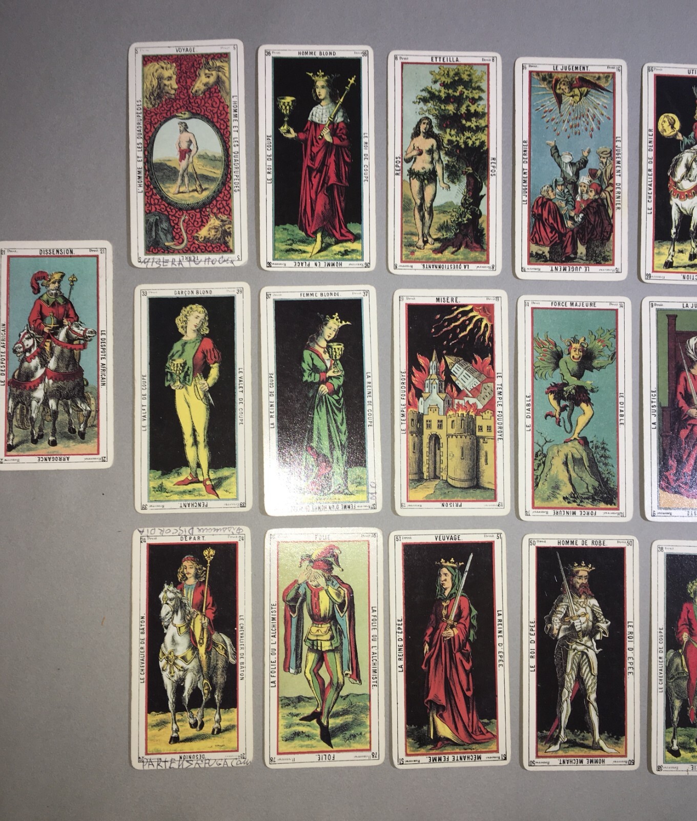 Carte Da Gioco Artistiche, Tarocchi Ed Esoterismo