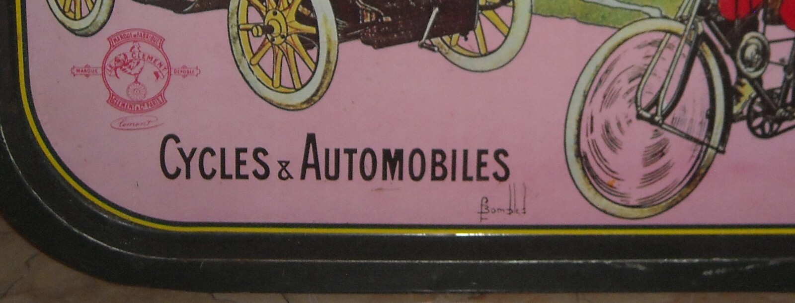 Vassoio Pubblicitario Clement Paris Con Scena Militare E Automobili d'Epoca
