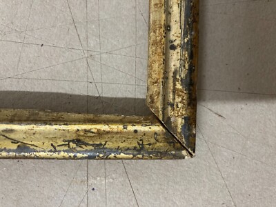 Cornice Antica In Legno Dorato A Mecca