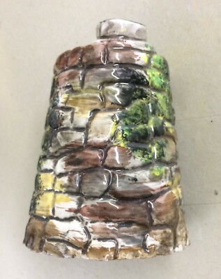 Sardegna: Nuraghe In Ceramica Di Massidda (bottiglia E Tazze)