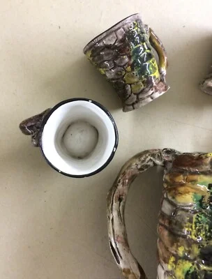 Sardegna: Nuraghe in Ceramica di Massidda (bottiglia e Tazze)