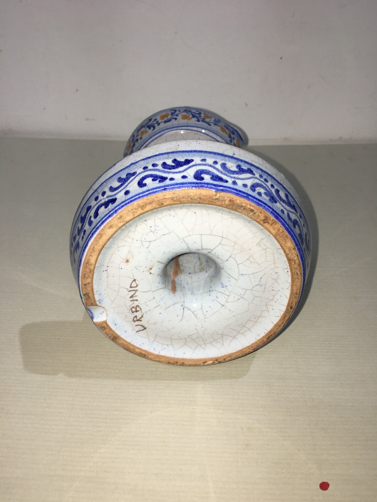 Marche, Urbino: Soprammobile Decorativo, Bugia Porta Candela In Ceramica Policroma
