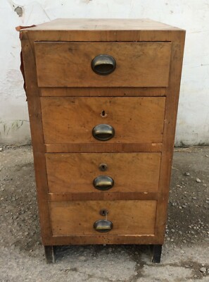 Cassettiera In Legno A Quattro Cassetti, 1920 1930