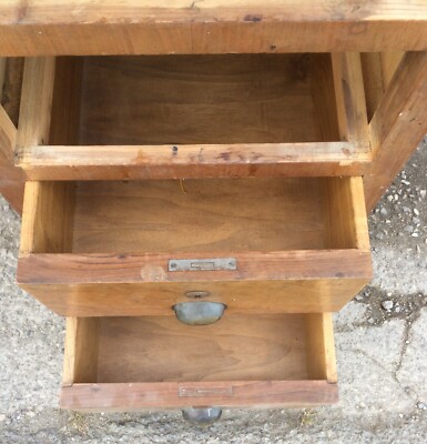 Cassettiera In Legno A Quattro Cassetti, 1920 1930