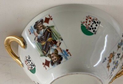 Giochi Di Carte. Inusuale Ceramica Da Tavolo. Zuppiera Decorata Policroma. Poker.