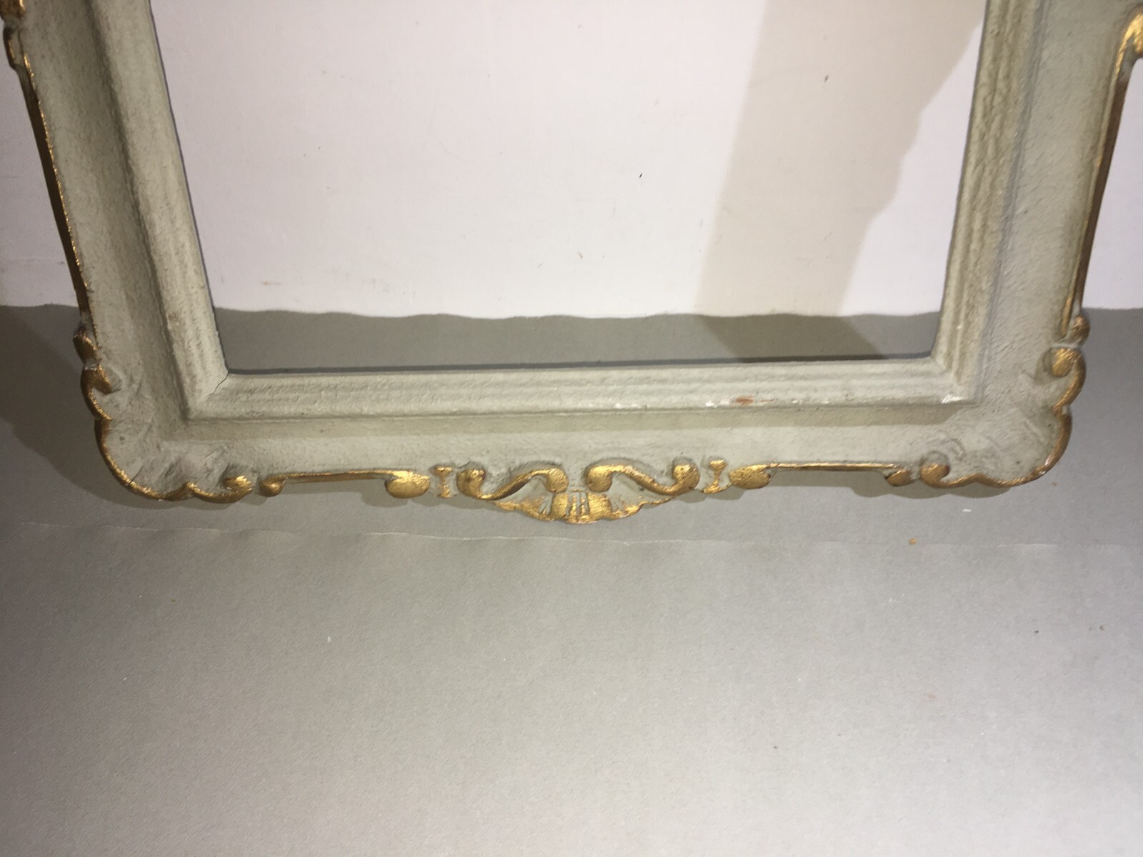 Cornice d'Epoca Decorativa In Legno Laccato E Dorato