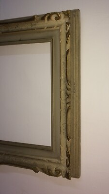 Cornice d'Epoca Con Decorazioni In Rilievo E Laccatura Fiorentina, 1920 1940