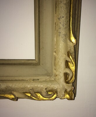 Cornice d'Epoca Con Decorazioni In Rilievo E Laccatura Fiorentina, 1920 1940