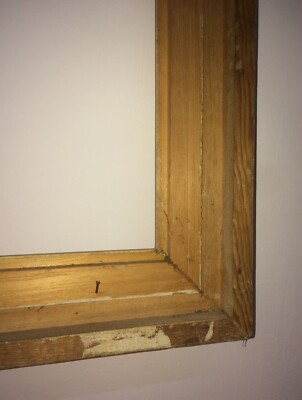 Cornice d'Epoca Con Decorazioni In Rilievo E Laccatura Fiorentina, 1920 1940