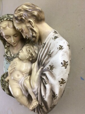 Scultura In Altorilievo Della Sacra Famiglia, Milano