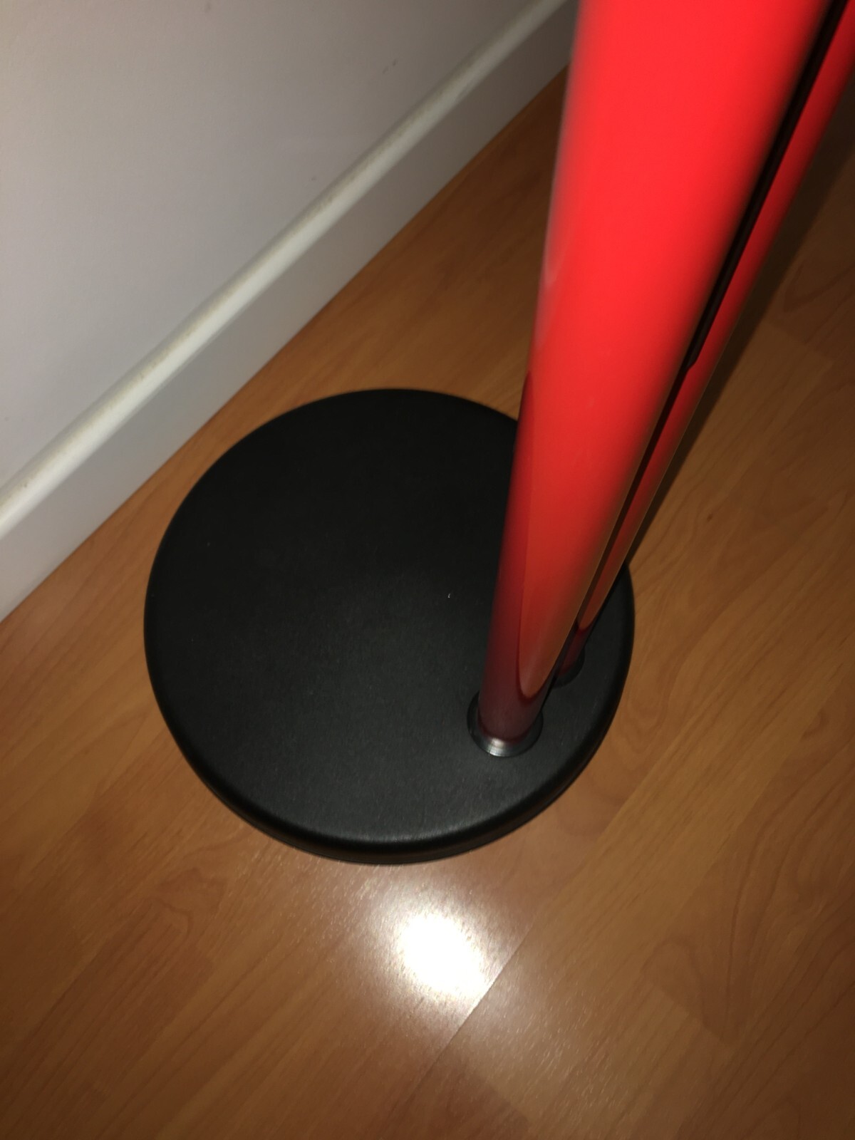Complemento d'Arredo Di Design: Appendiabiti Stilizzato Marcato Airon