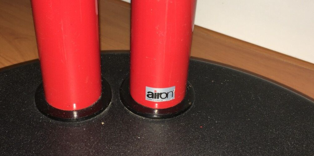 Complemento d'Arredo Di Design: Appendiabiti Stilizzato Marcato Airon