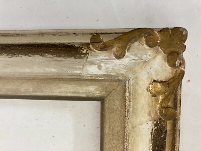 Cornice In Legno Laccato Con Decoro Fiorentino Bosoni   Milano