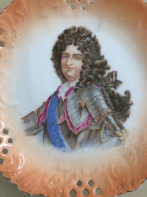 Nobiltà Francese   Militaria   Araldica   Re Luigi XIV   Porcellana Da Collezione