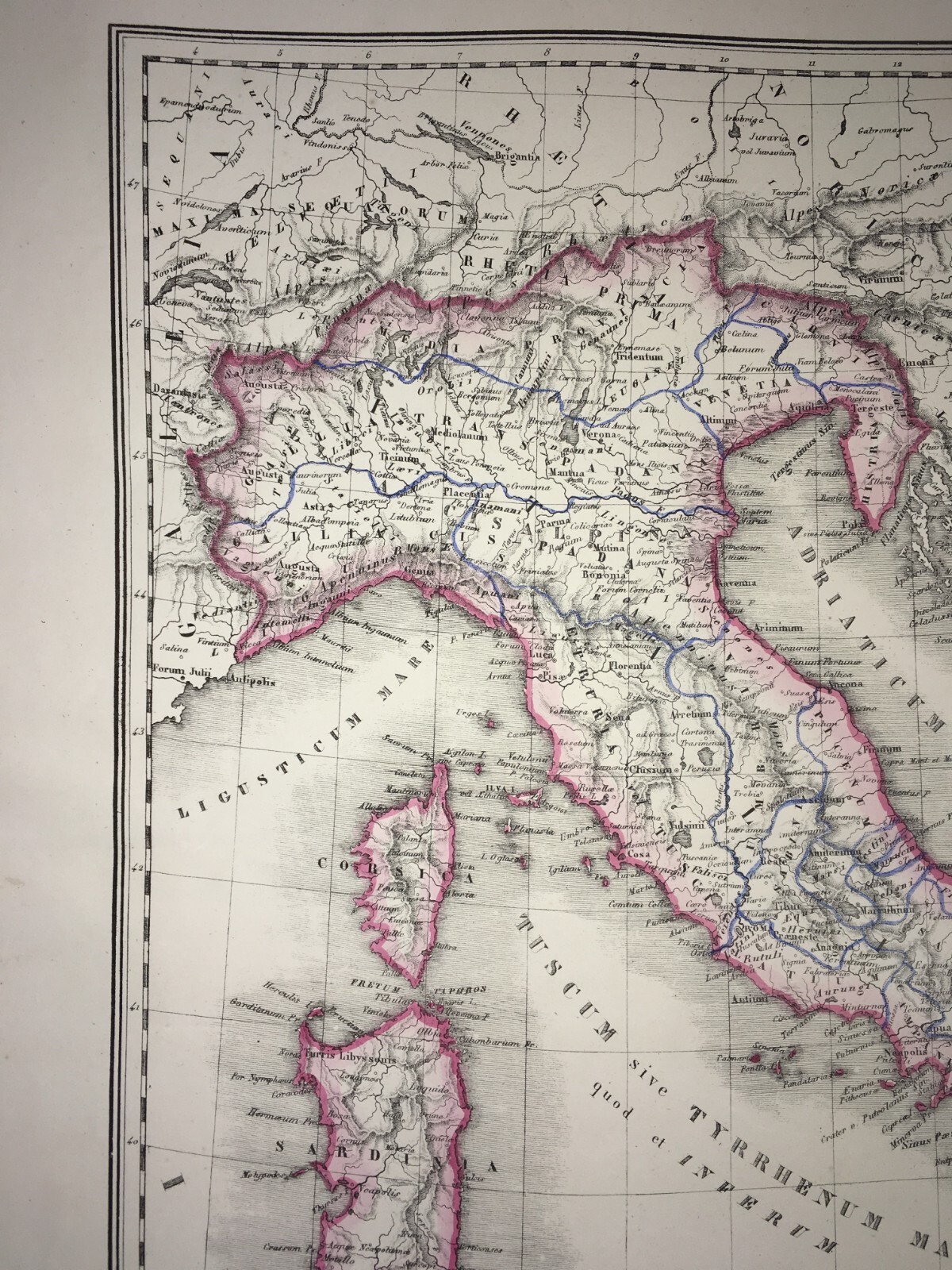 Carta Dell'Italia Antica Con Suddivisioni Romane